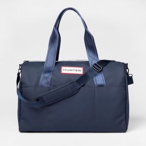 ✖️SOLD✖️Hunter for Target Navy Duffle Bag